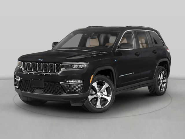 A photo of a black 2025 Jeep Grand Cherokee 4xe