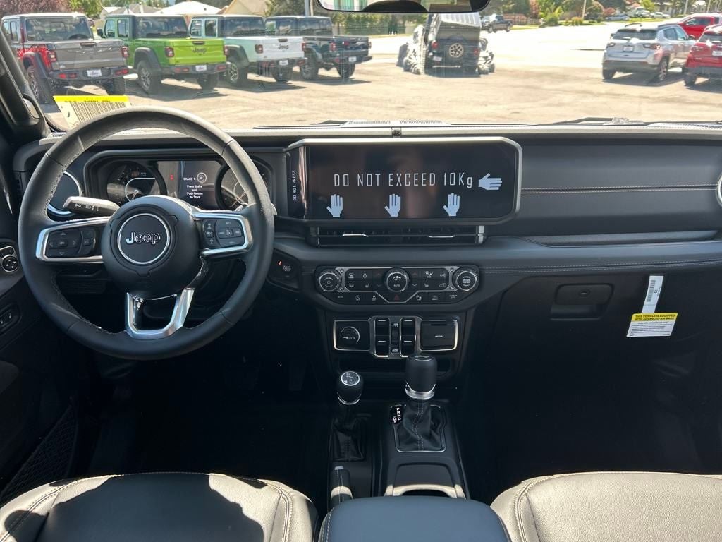 2025 Jeep Wrangler Sahara