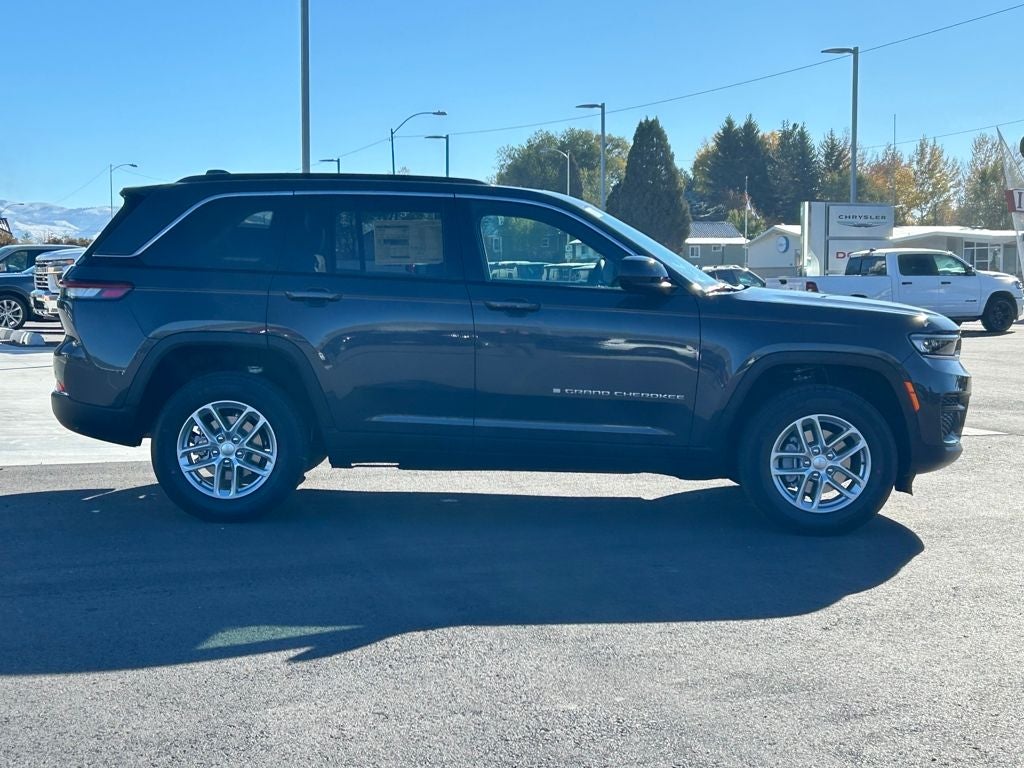 2025 Jeep Grand Cherokee Laredo X