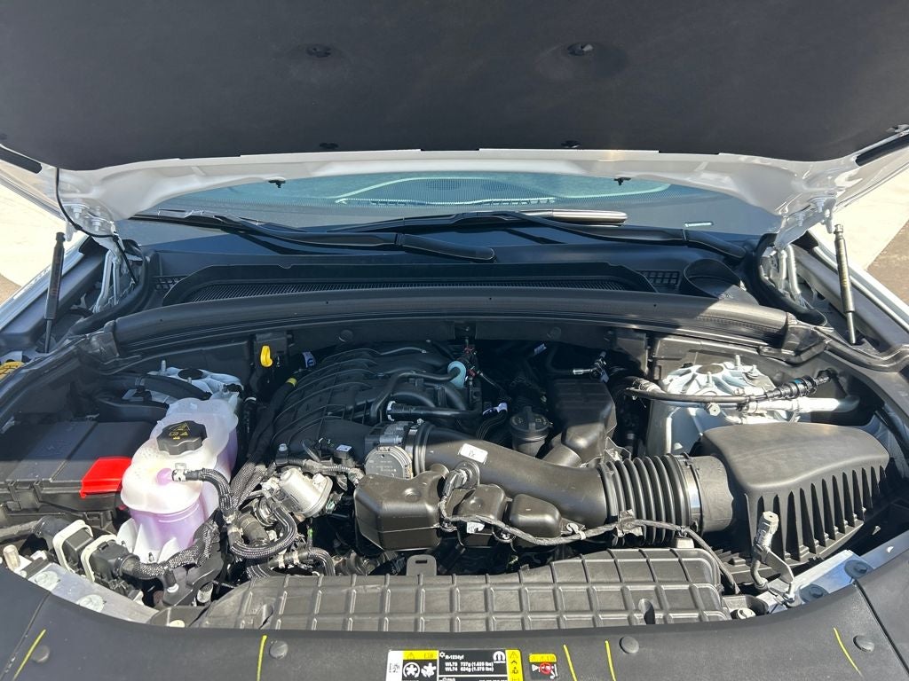 2026 Jeep Grand Cherokee Laredo