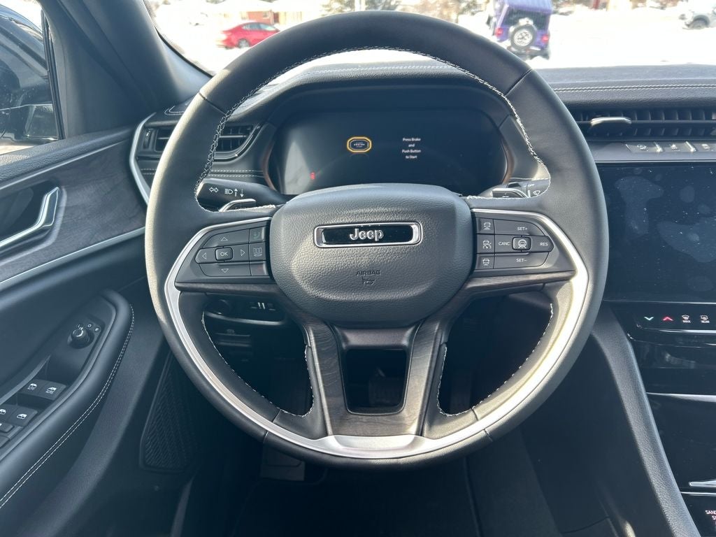 2026 Jeep Grand Cherokee Laredo