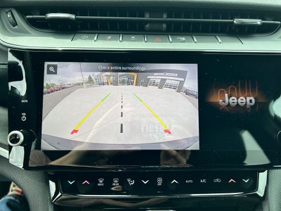 2026 Jeep Grand Cherokee Laredo Altitude