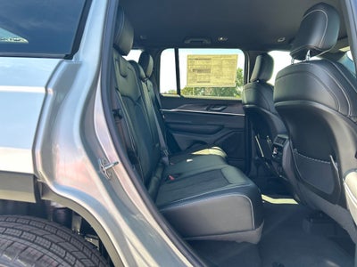 2026 Jeep Grand Cherokee Altitude