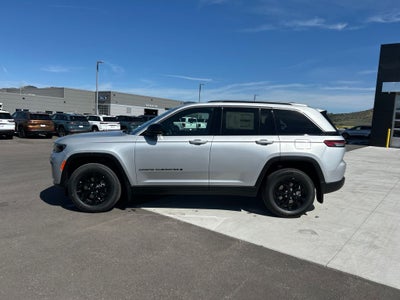 2026 Jeep Grand Cherokee Altitude