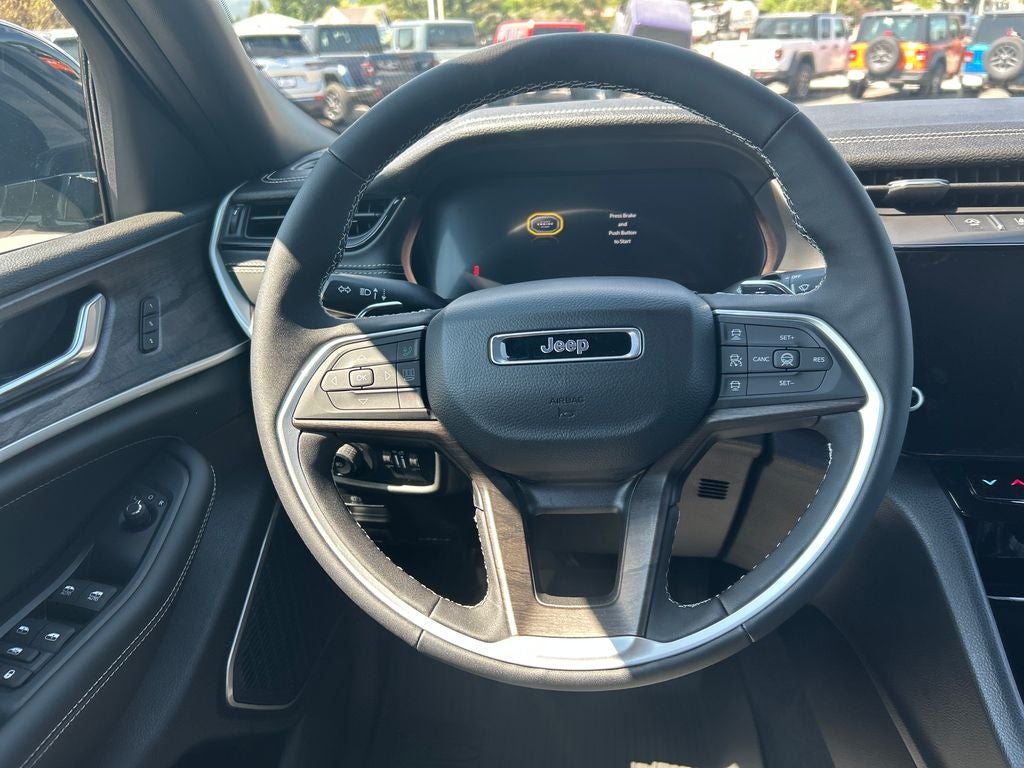 2026 Jeep Grand Cherokee Limited Reserve