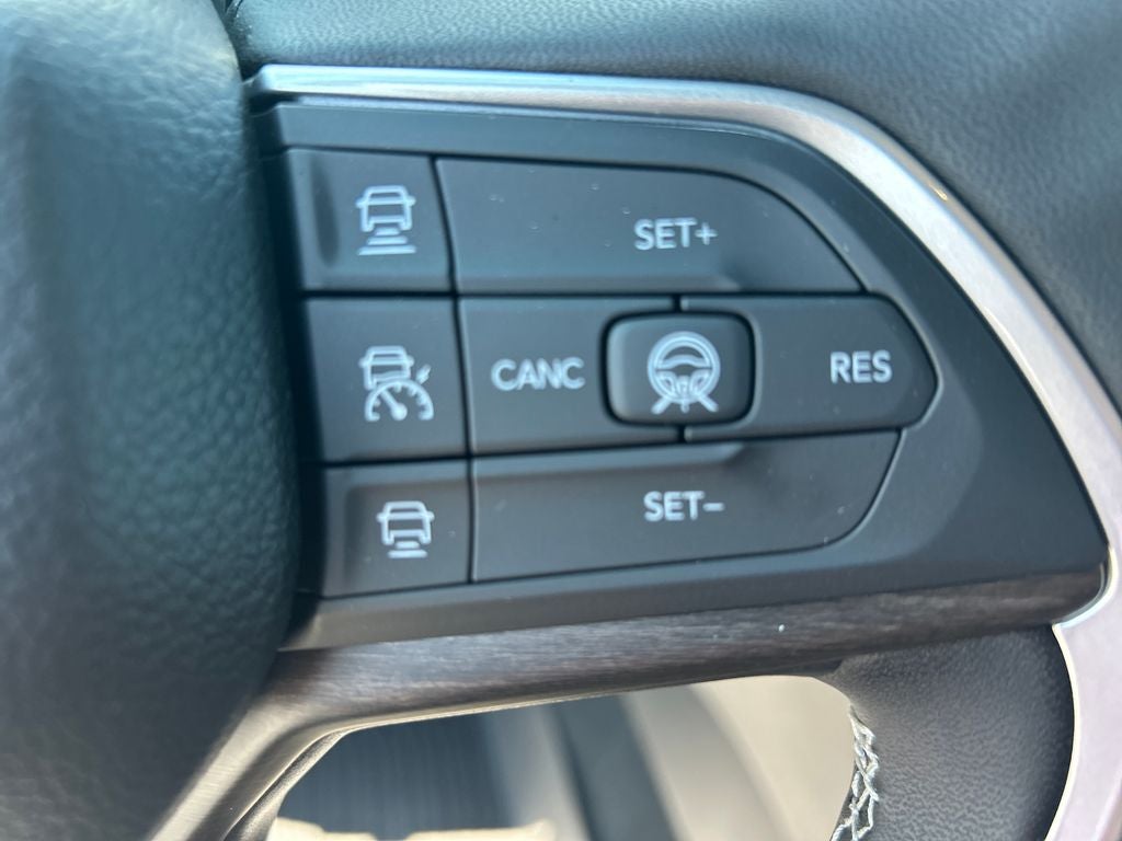 2026 Jeep Grand Cherokee Limited Reserve