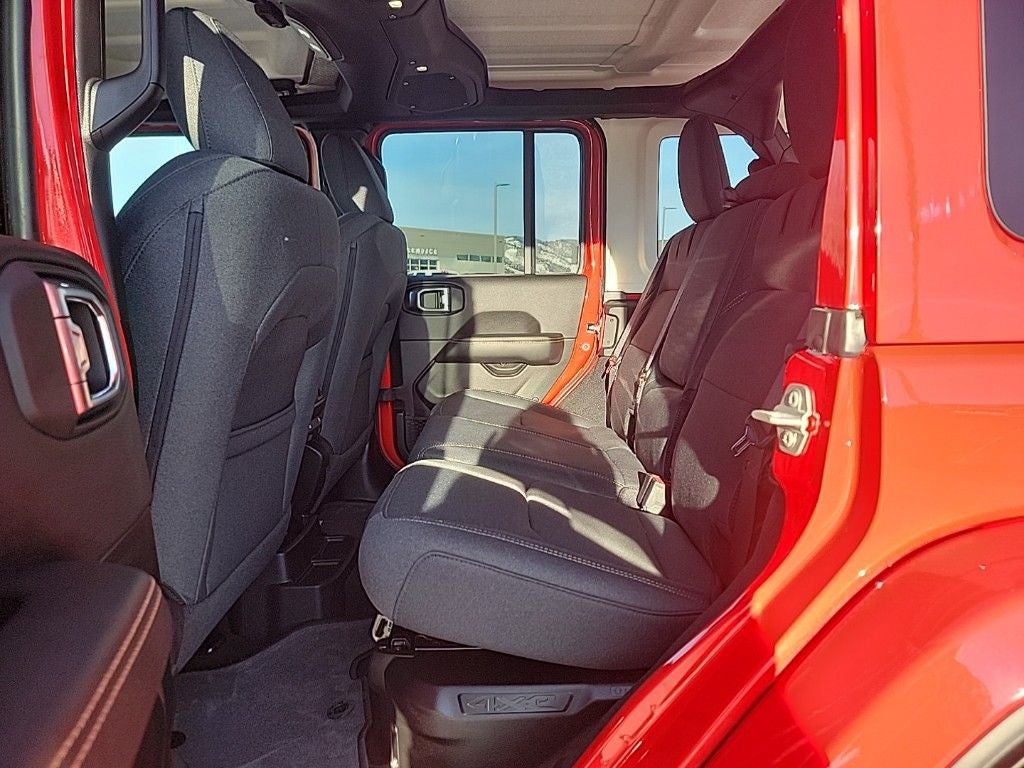 2024 Jeep Wrangler Sahara 4xe