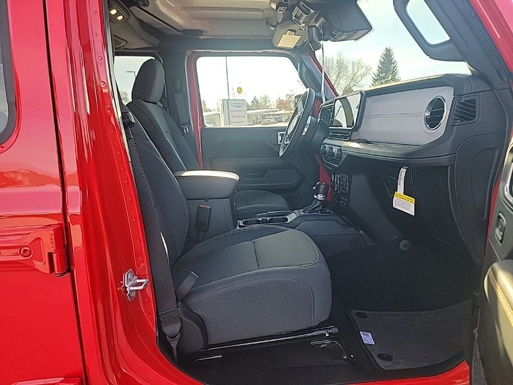 2024 Jeep Wrangler Sahara 4xe