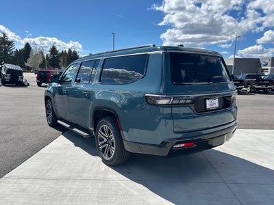 2026 Jeep Grand Wagoneer L 4x4