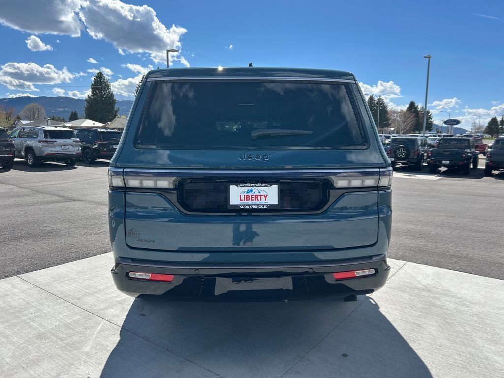 2026 Jeep Grand Wagoneer L 4x4