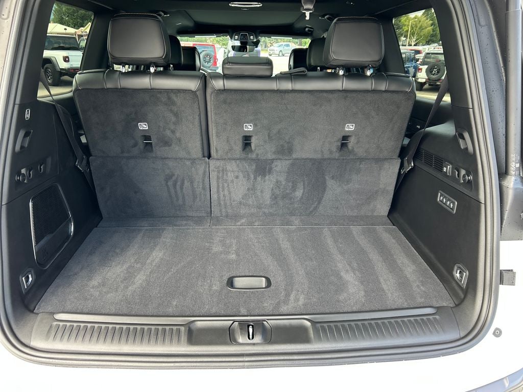 2026 Jeep Grand Wagoneer 85th Anniversary Edition