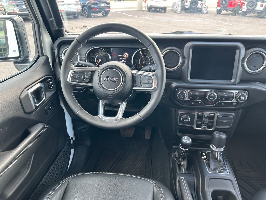 2023 Jeep Gladiator Overland