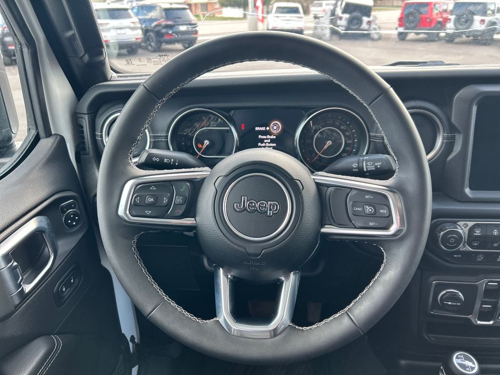 2023 Jeep Gladiator Overland