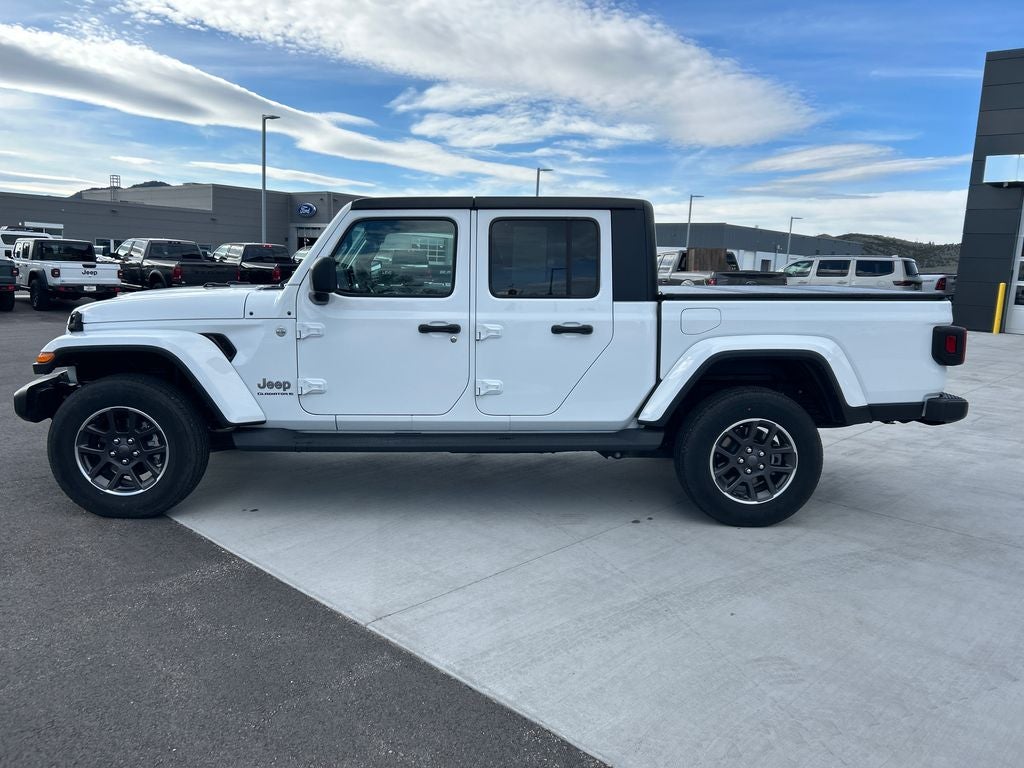 2023 Jeep Gladiator Overland