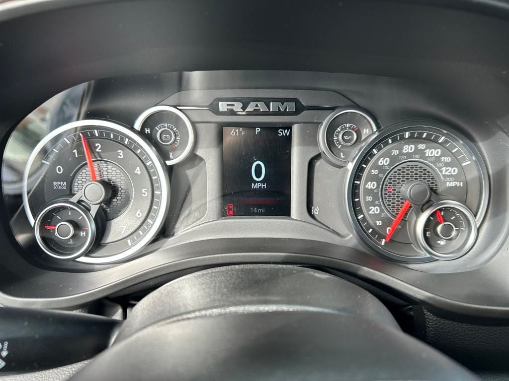 2025 RAM 1500 Big Horn/Lone Star