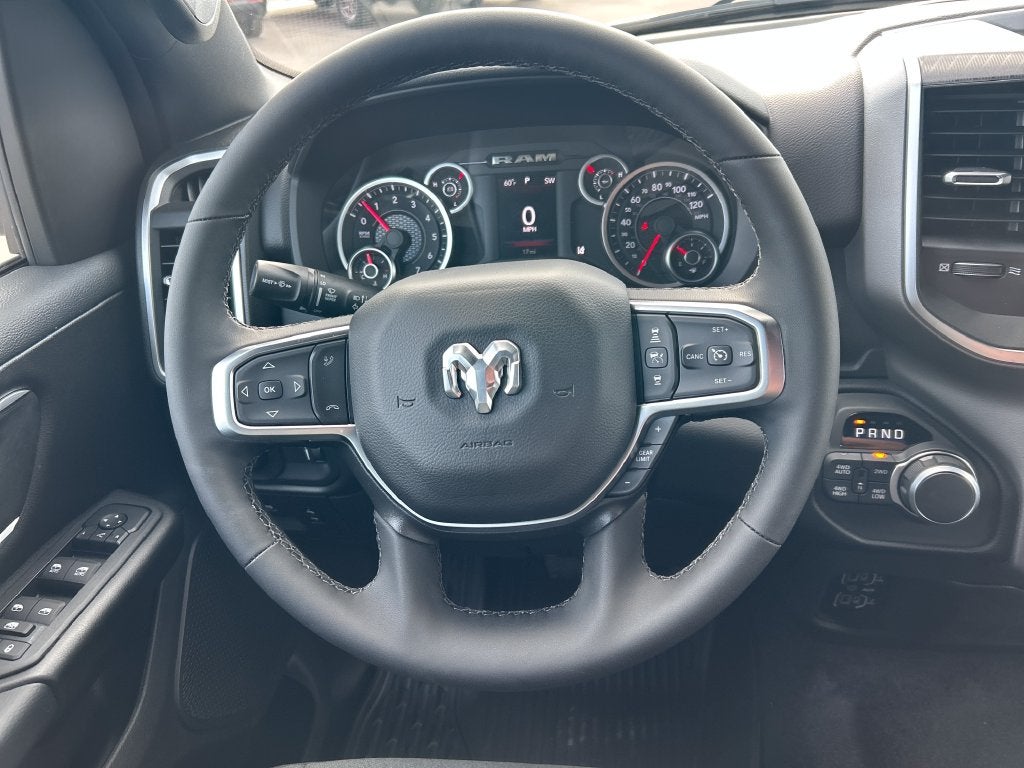 2027 RAM 1500 Big Horn/Lone Star