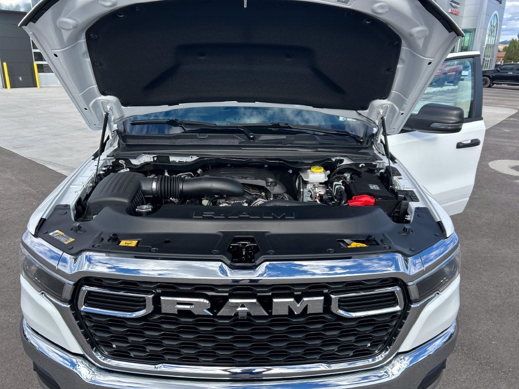 2027 RAM 1500 Big Horn/Lone Star