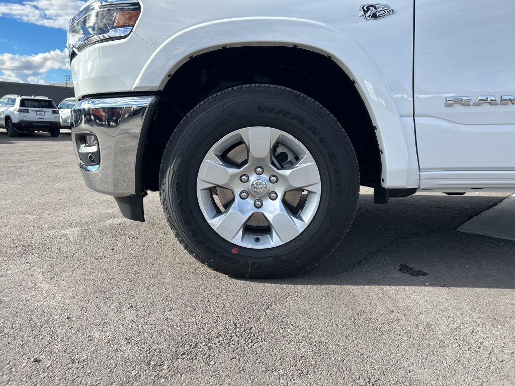 2027 RAM 1500 Big Horn/Lone Star
