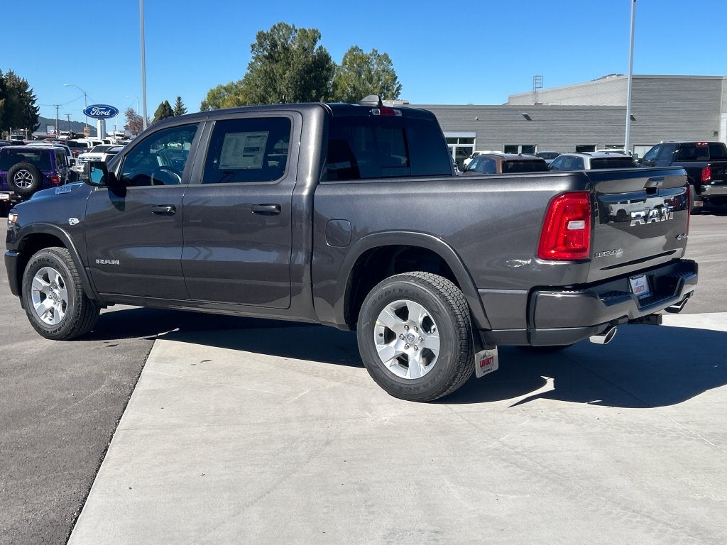 2027 RAM 1500 Big Horn/Lone Star