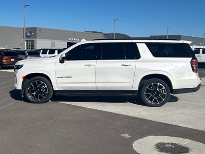 2023 Chevrolet Suburban RST
