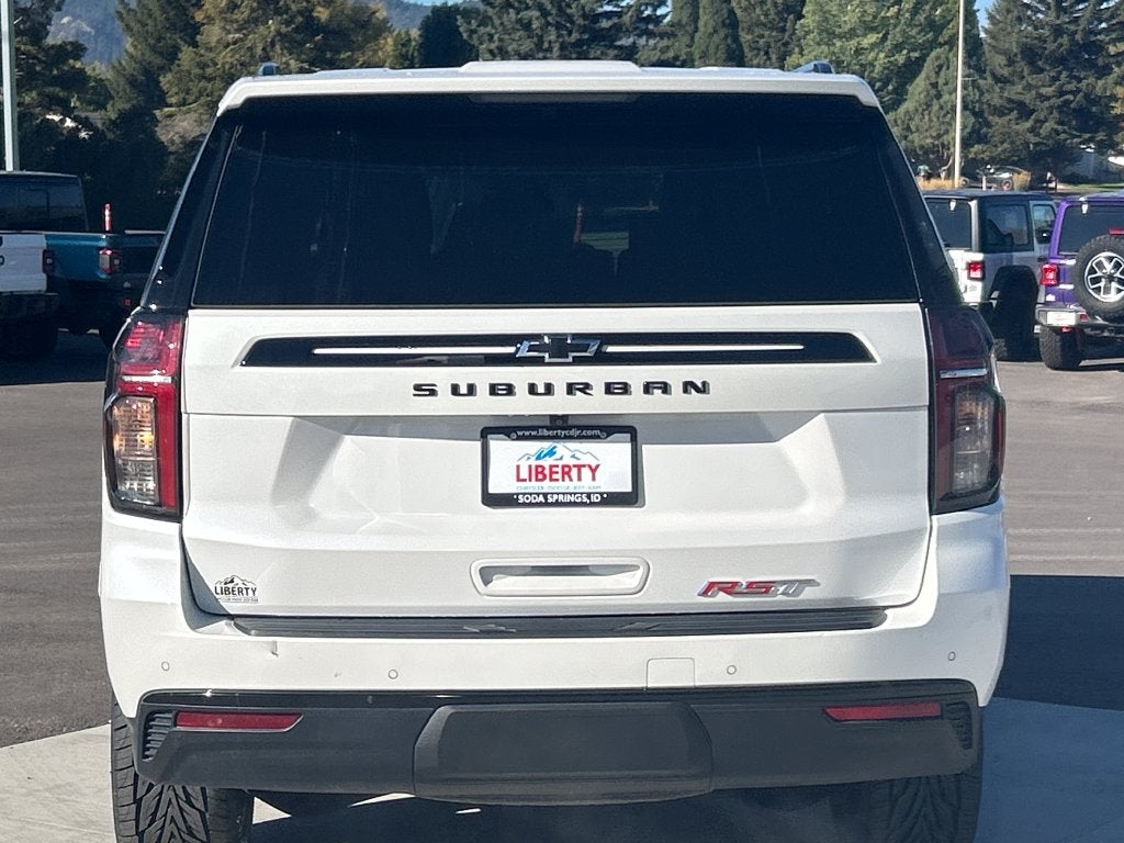 2023 Chevrolet Suburban RST