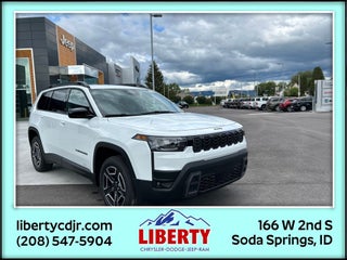 2026 Jeep Cherokee Laredo