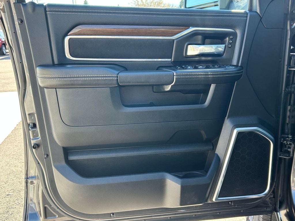 2024 RAM 3500 Laramie