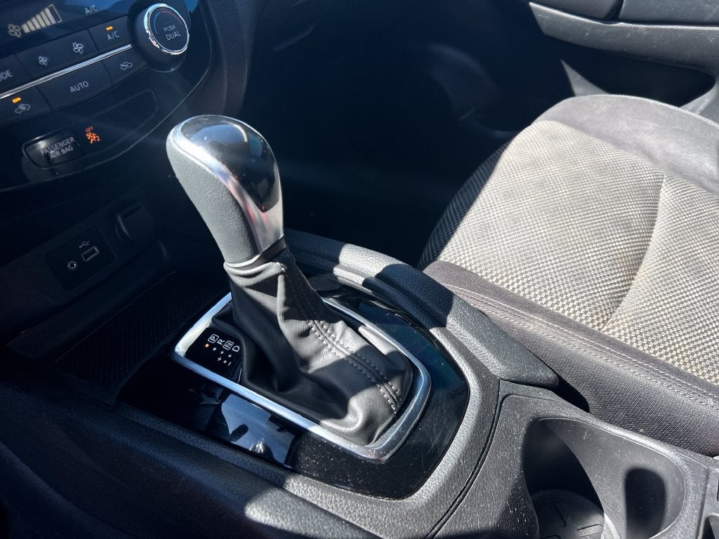 2020 Nissan Rogue Sport SV