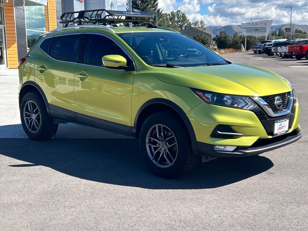 2020 Nissan Rogue Sport SV
